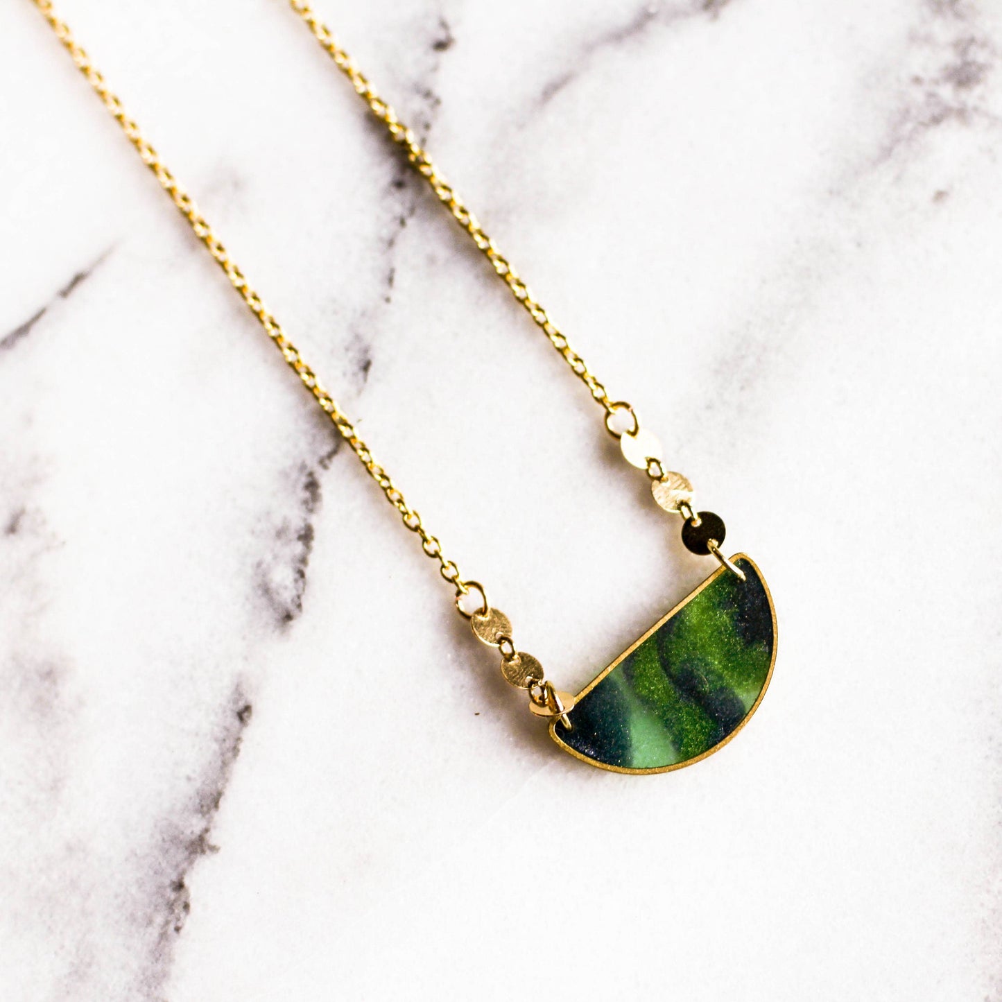 Mood Swings Necklace - Borealis