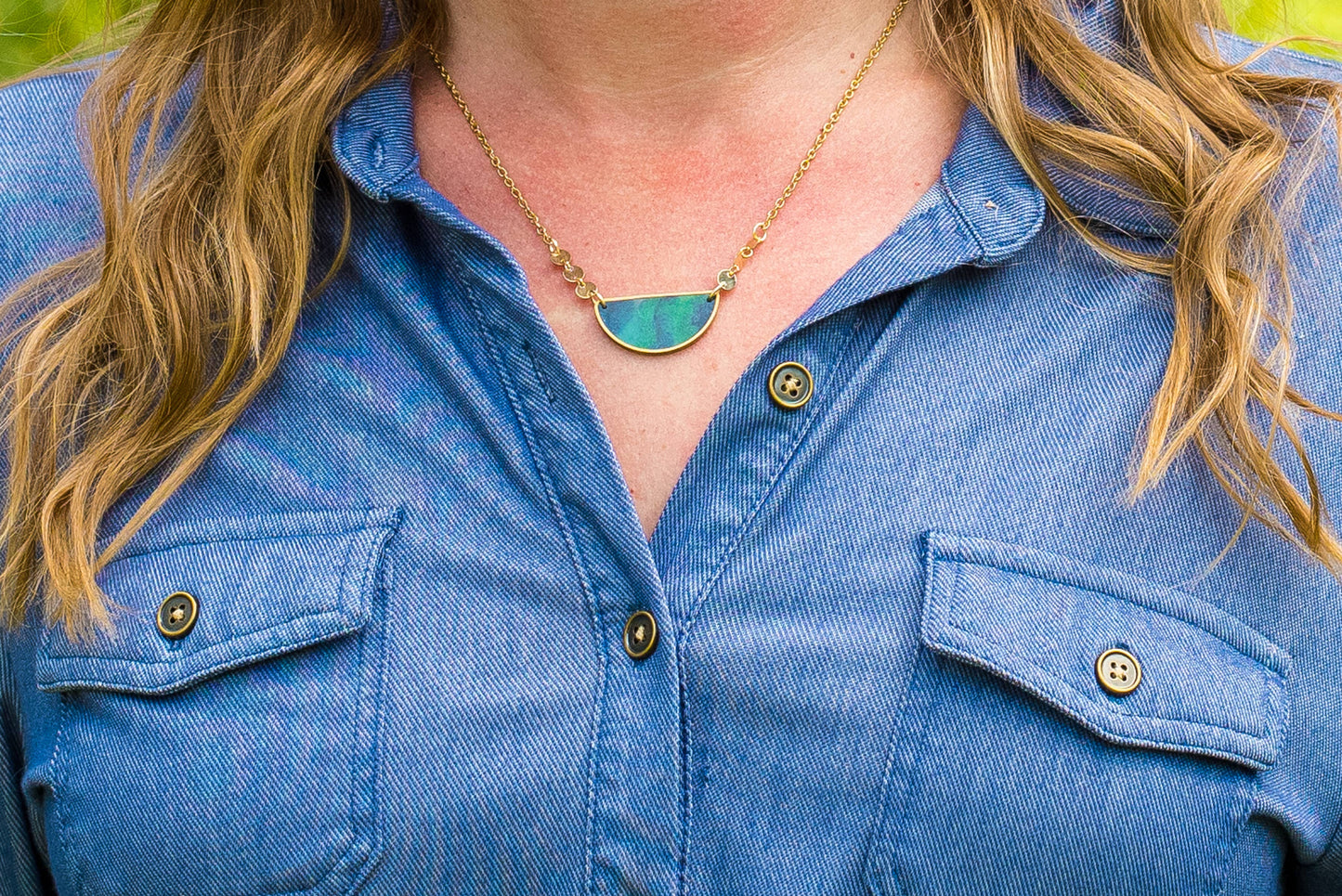 Mood Swings Necklace - Borealis