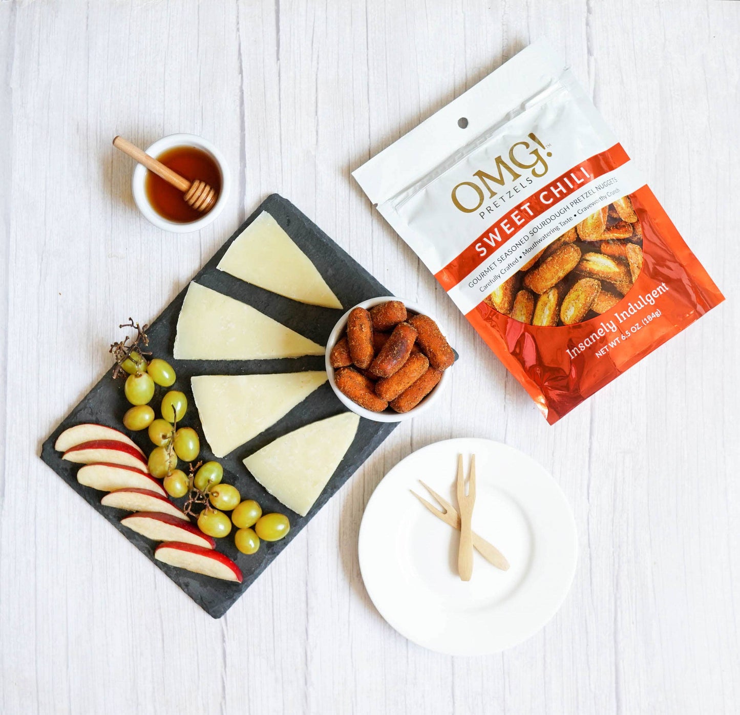 Sweet Chili Seasoned Sourdough Pretzel Nuggets 8oz