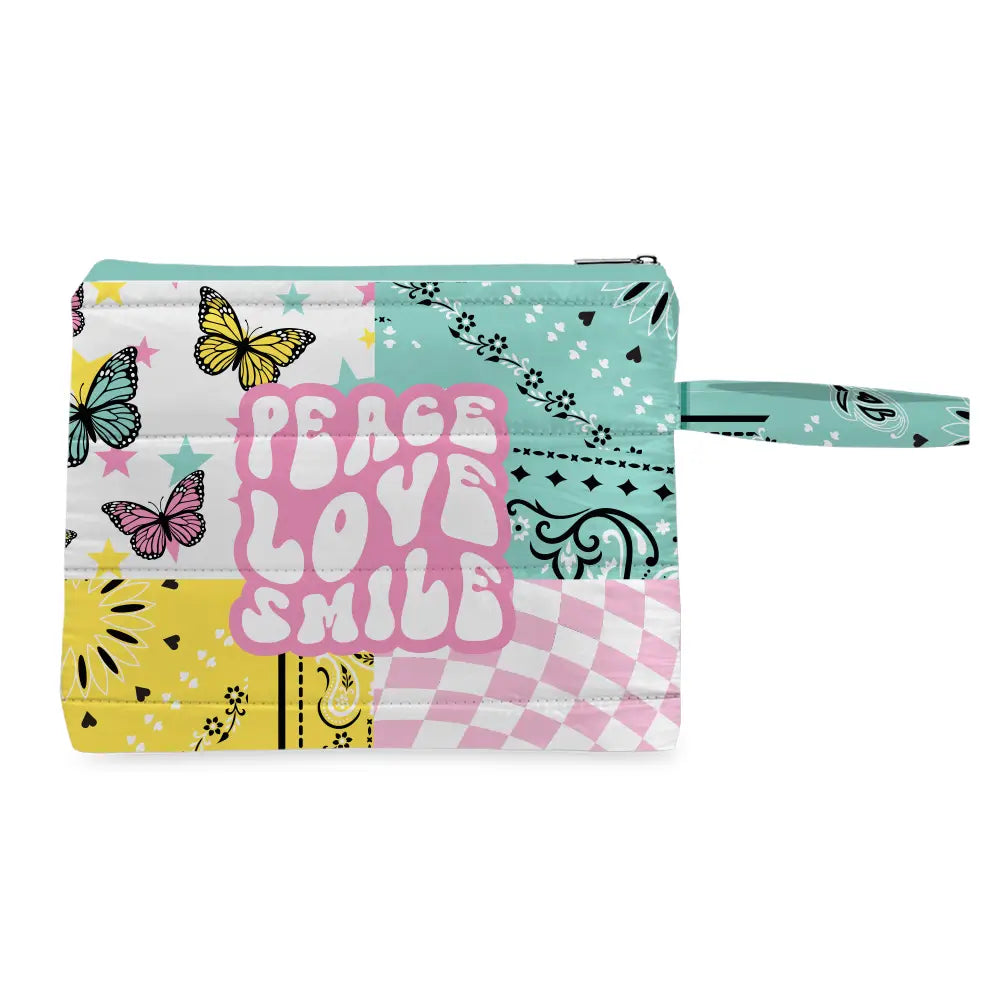 Wavy Text Puffer Wet Bag