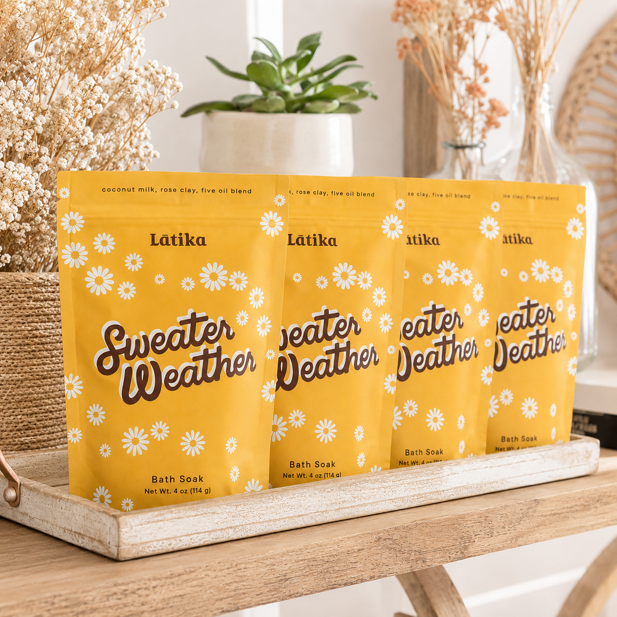 Latika Beauty - Fall Bath Salt - Fig & Amber | Sweater Weather