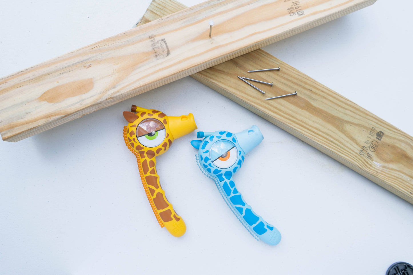 Handy Famm - Giraffe Hammer "Stretch" Yellow