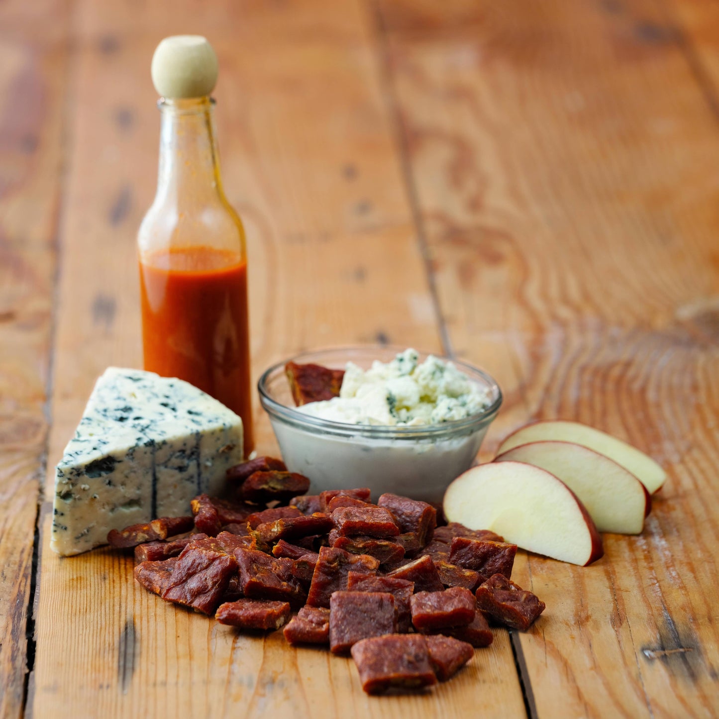 Spicy Apple Buffalo Style Chicken Bites (2.2oz)