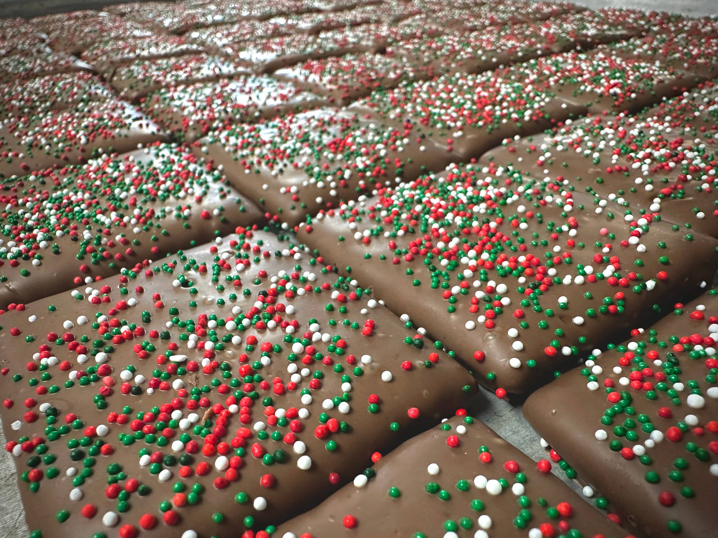 O'Shea's Candies Sweet Shop - Christmas O’Grahams Holiday Pariels 🎅Milk Chocolate 2 PACK