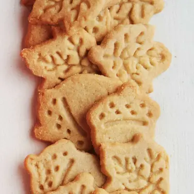 Maple Leaves Cookies