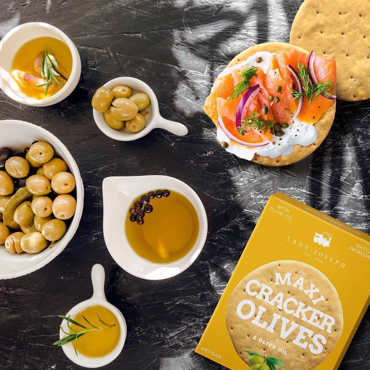 Lady Joseph Bakery - Maxi Cracker With Green Olives & Olive Oil  vegan snack
