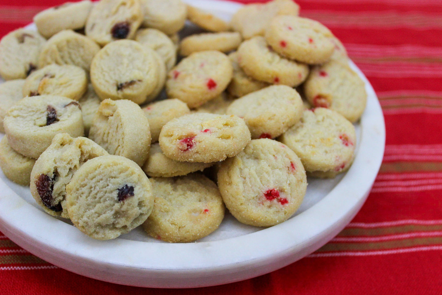 Too Good Gourmet - Metallic Deco Tube: White Chocolate & Cranberry Cookies