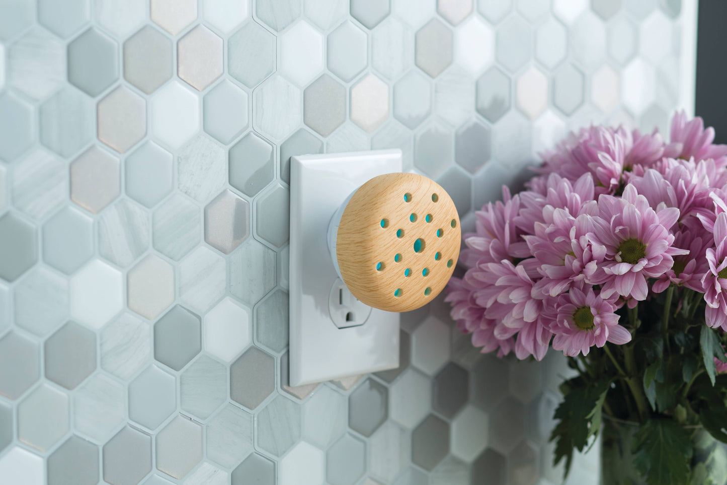 Candle Warmers Etc. - Essential Oil Diffuser Pluggable- Bamboo