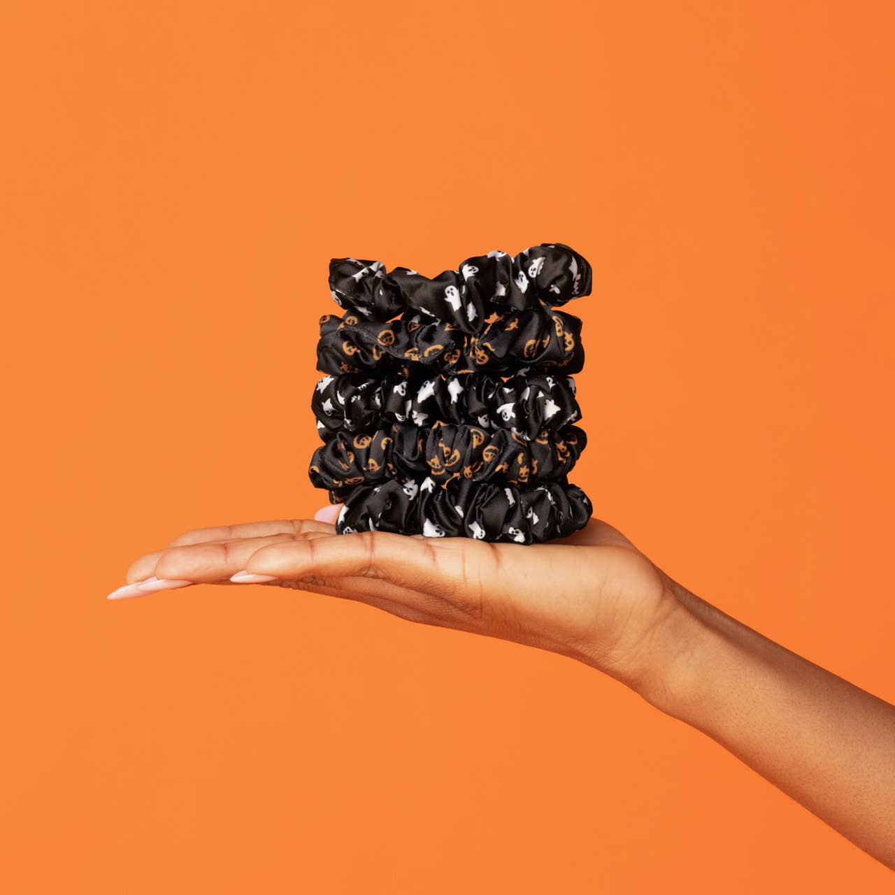 Ruched Satin Scrunchies 5pc Set - Ghosts & Pumpkins