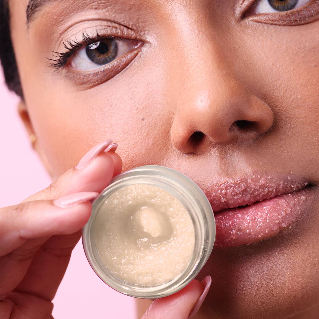 NCLA Beauty - Coconut Vanilla Lip care set + Lip Scrubber