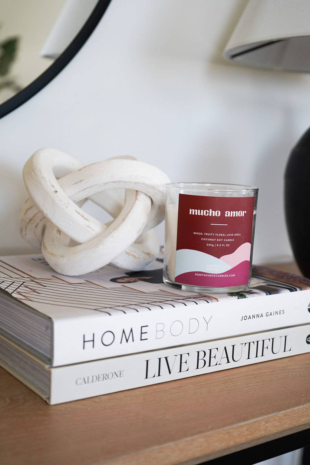 Bonita Fierce Candles - Mucho Amor Candle: 8.5 oz