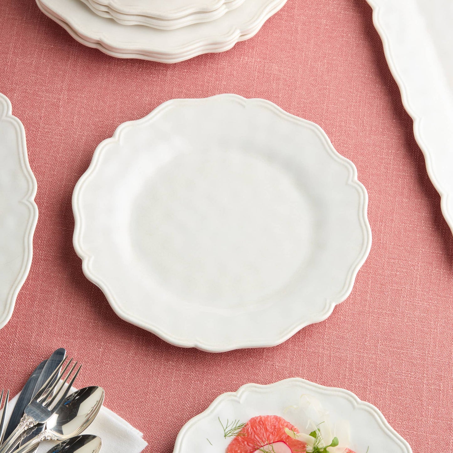 Isabella Cream Dinner Plate 11"