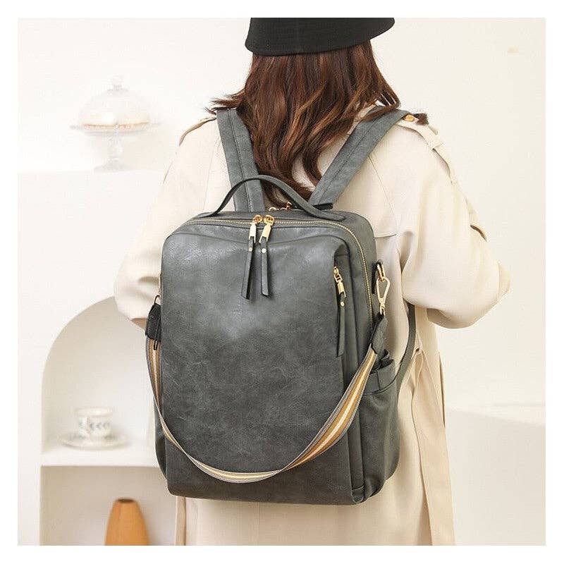 UZ Wholesale Store - Fashionable PU Large Capacity Backpack