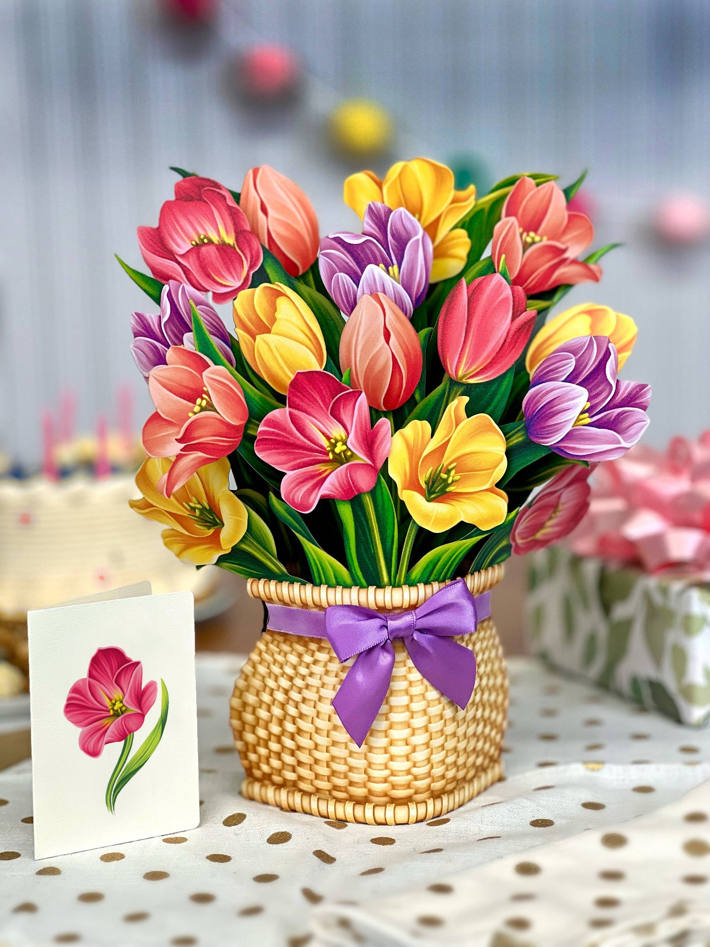 FreshCut Paper LLC - Festive Tulips (8 Pop-up Greeting Cards)