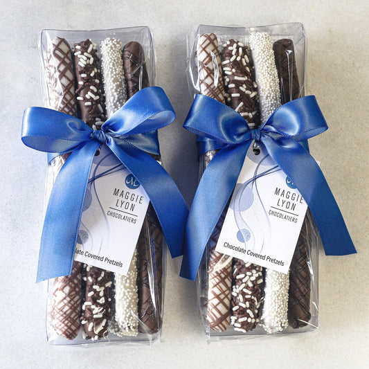 8pc Milk Chocolate and White Chocolate Pretzel Rods