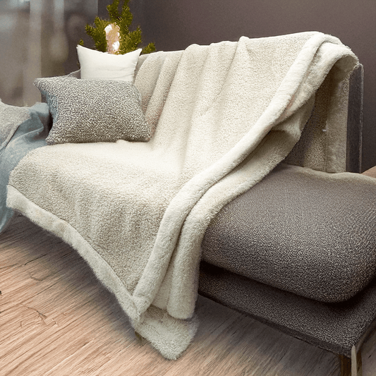 FLUFFERY - Teddy Curly Throw Blanket (2 sizes, 2 colors)