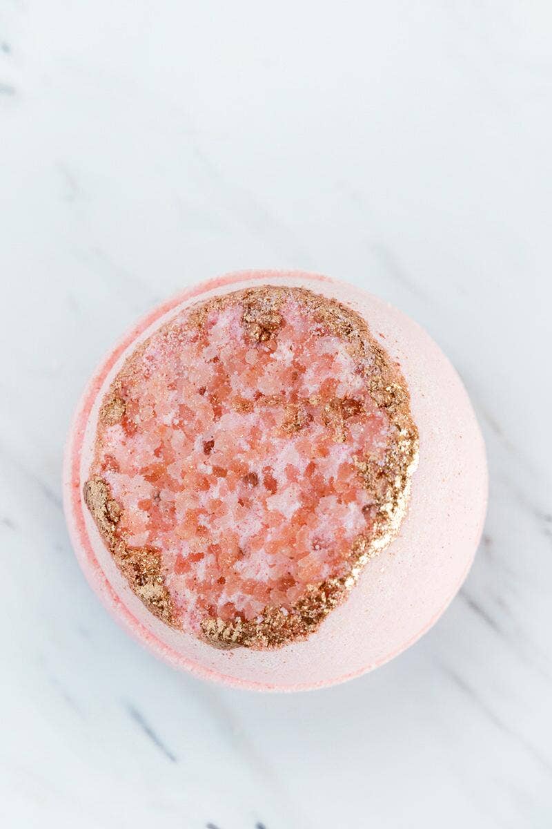 Crystal Bath Bomb - Geode - Amethyst