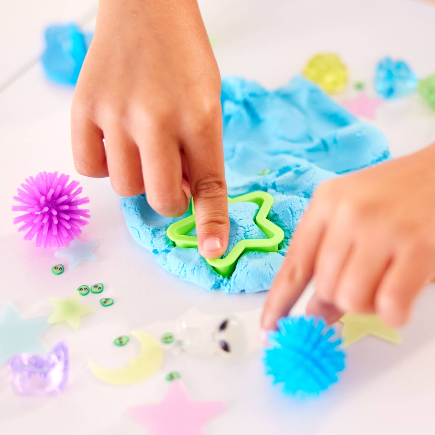 Faber-Castell / Creativity for Kids - Sensory Pack Outer Space On the Go Play Set for Kids