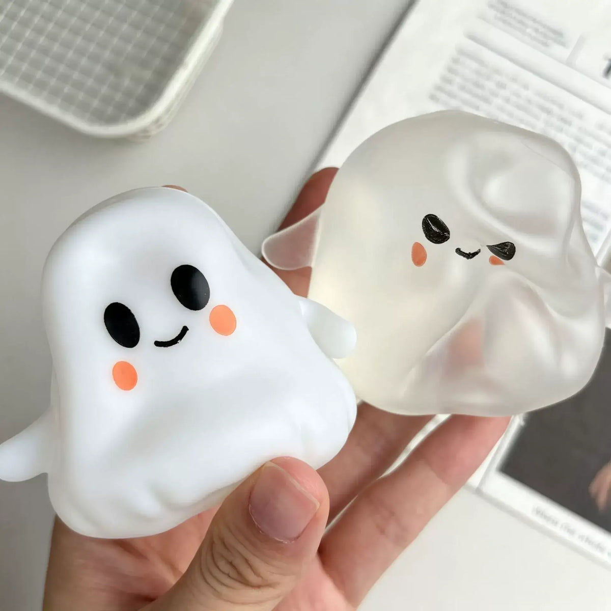 Accessiorie (We Pay All Duties) - Moldable Halloween Ghost Stress Relief Squeeze Toy