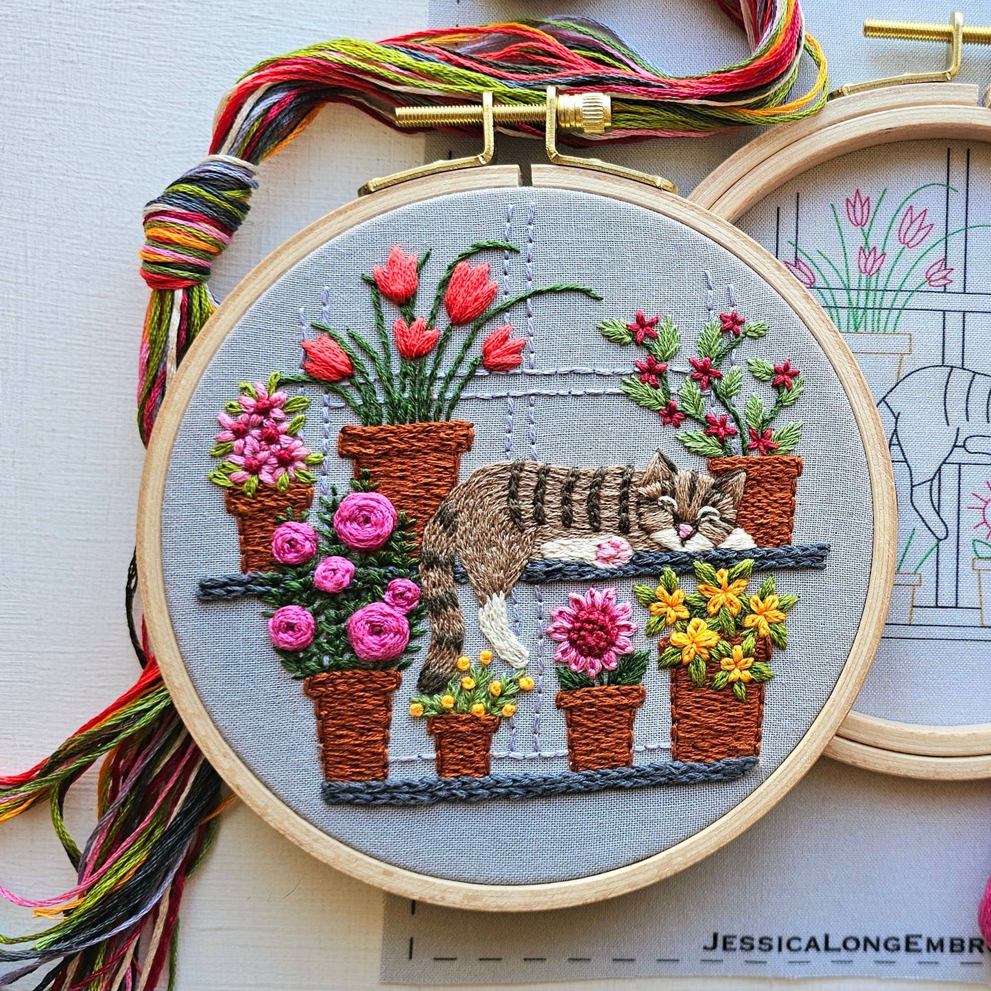 Jessica Long Embroidery - Catnap with Flowers Embroidery Kit