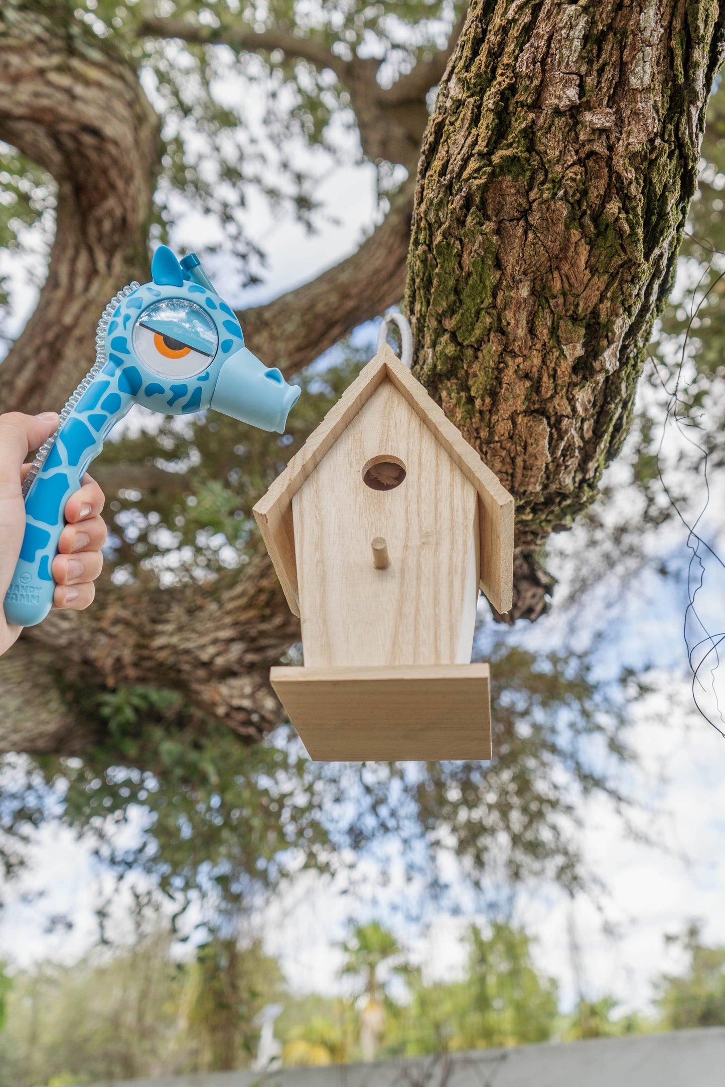 Giraffe Hammer Bambam Blue