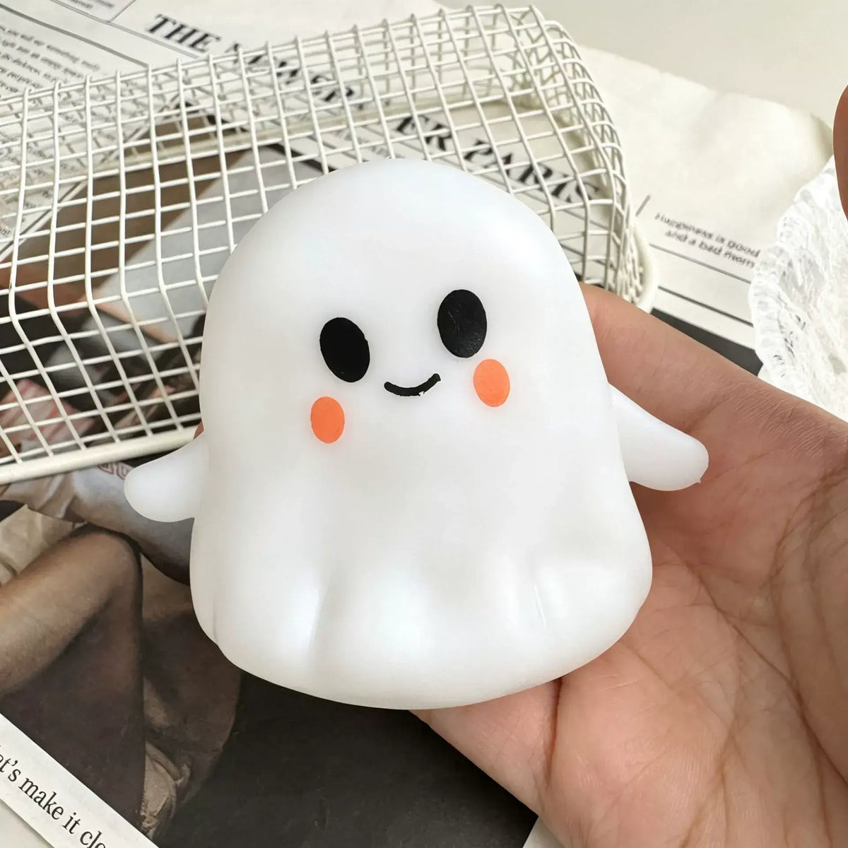Accessiorie (We Pay All Duties) - Moldable Halloween Ghost Stress Relief Squeeze Toy