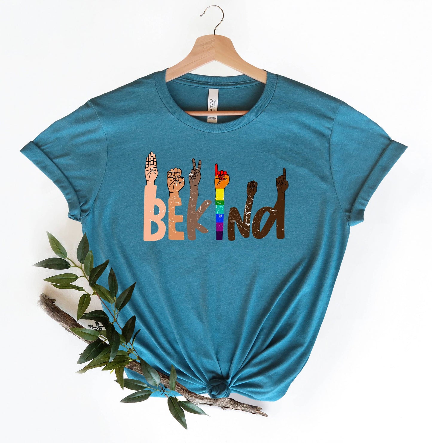 PrimestoreUS - Be Kind Sign Language Shirt, Be Kind Rainbow Shirt, Kindness Shirt, Be Kind Hands, Kind Shirt, Anti-Racism Shirt, Love Shirt Sign Language: Unisex-L / White