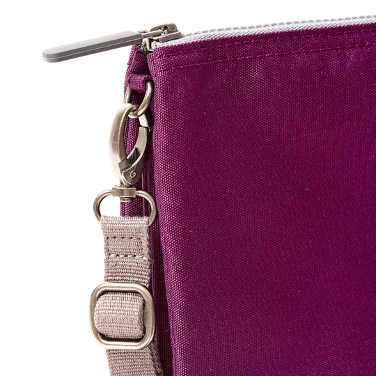 Carnaby Crossbody Bag Extra Large in Cherry Lacquer