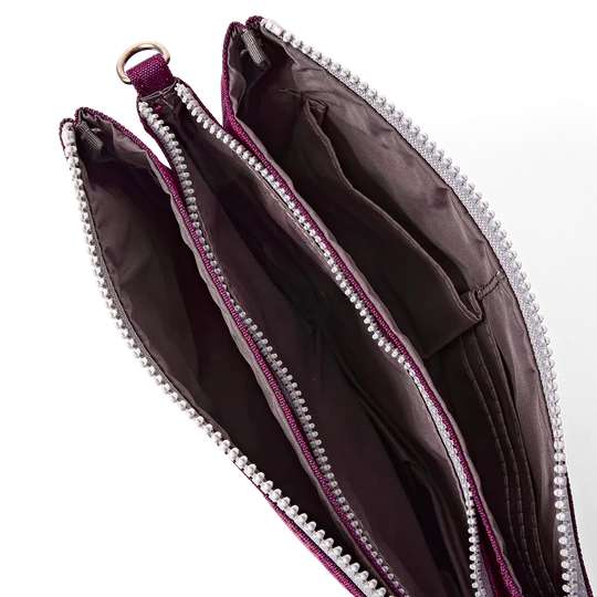 Carnaby Crossbody Bag Extra Large in Cherry Lacquer