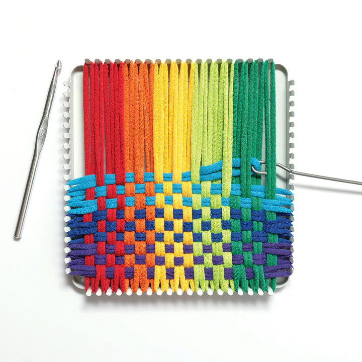 Traditional Size 7" Potholder Loom